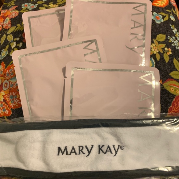 Mary Kay Bio-Cell Mask - Picture 3 of 5